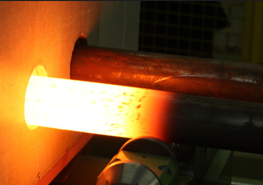 دستگاه گرمایش القایی صنعتی 120 کیلووات برای آهنگری پیچ و مهره چاقو